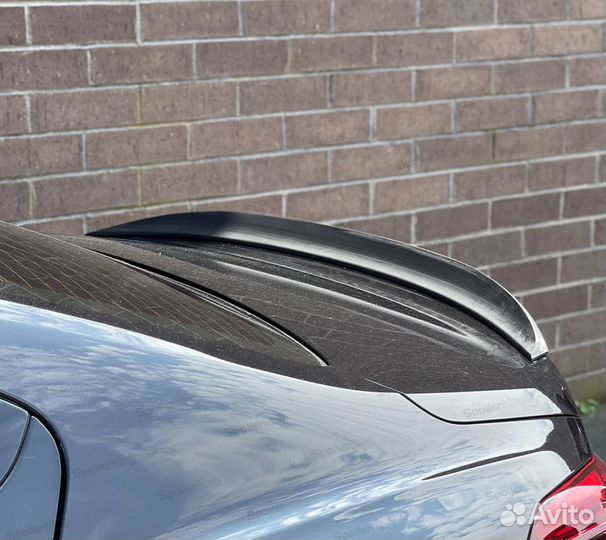 Лип спойлер Genesis G70