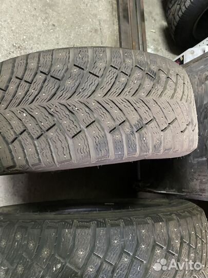 Michelin X-Ice North 4 225/55 R17