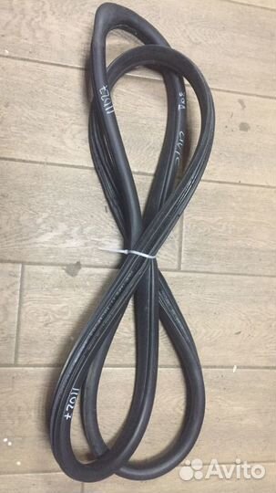 Уплотнитель двери задней левой Honda Civic 9 рест