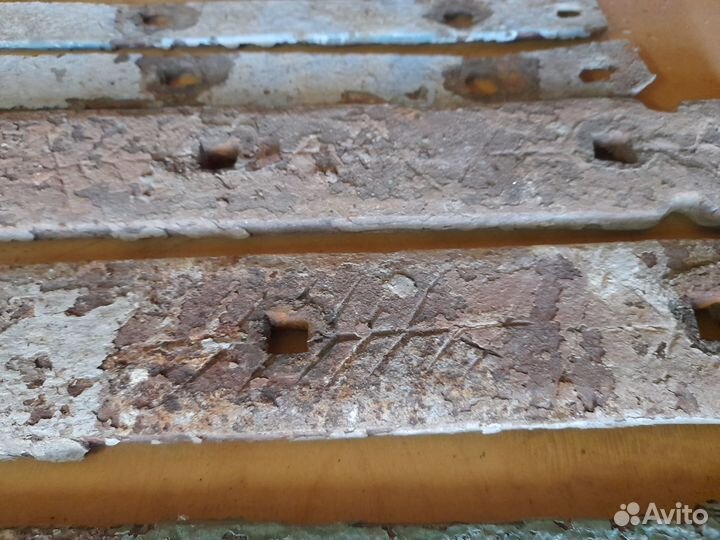 Петли старинные 100 лет