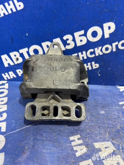 Подушка двигателя Skoda Octavia Tour лифтбэк AEH