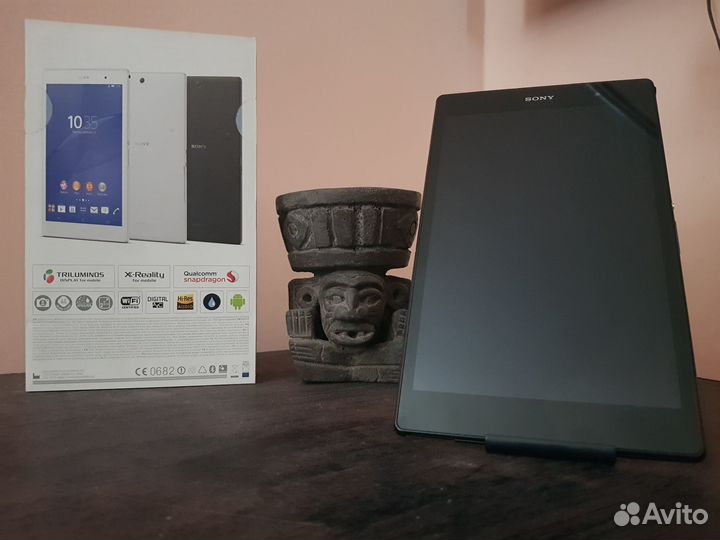 Планшет Sony Xperia Z3 Tablet Compact 8