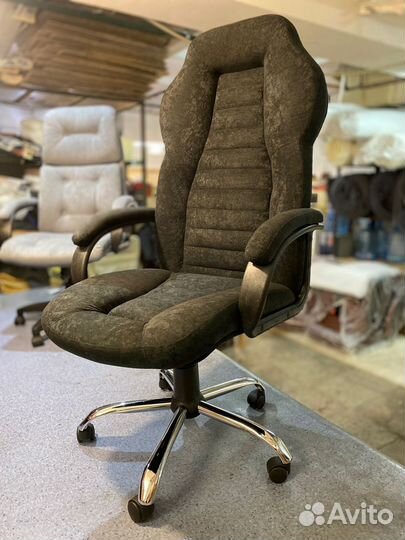 Кресло офисное