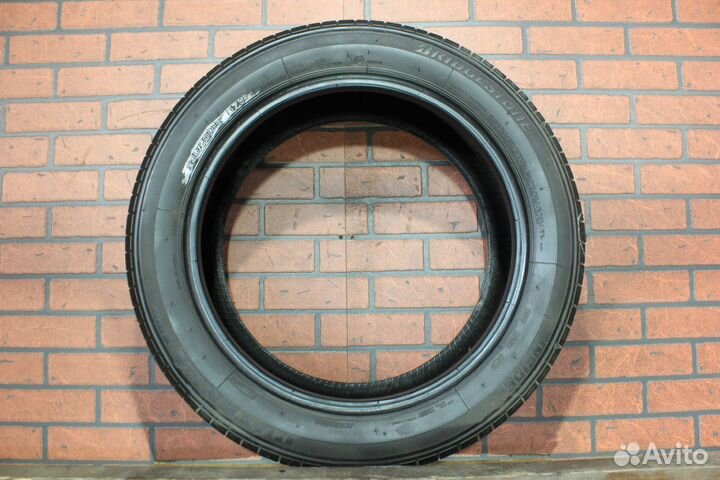 Bridgestone Potenza S001 235/50 R18