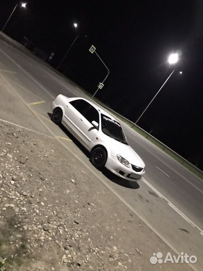 Mazda Familia 1.5 AT, 2003, битый, 230 000 км