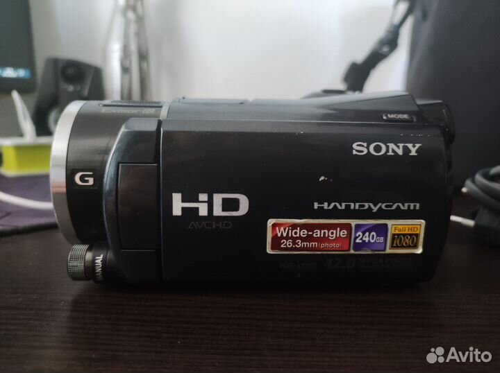 Видеокамера Sony HDR-XR550e