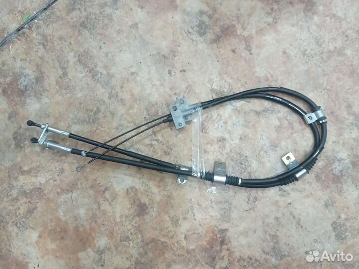 Трос ручника