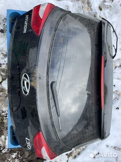 Крышка багажника,стекло, Hyundai i30 gd 2012года