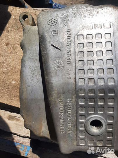 Поддон двигателя renault logan 1.4
