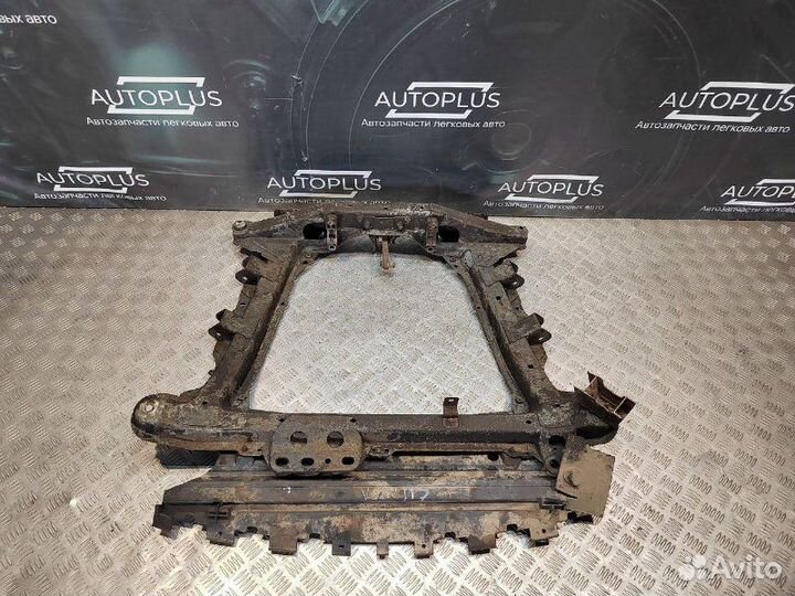 Подрамник Renault Symbol 1.4 K7J700 2004