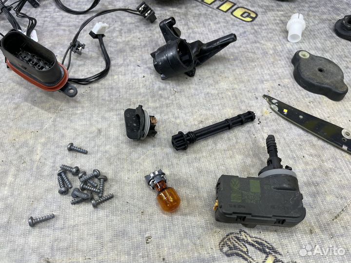 Фара LED левая (элементы) Rapid Рапид 2020г