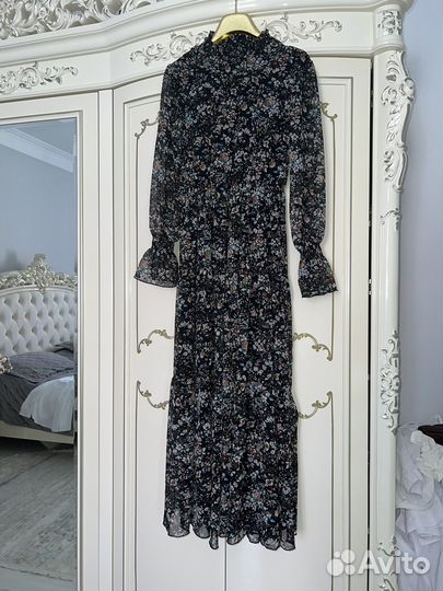 Длинное платье в пол