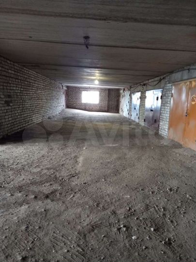 Гараж, > 30 м²