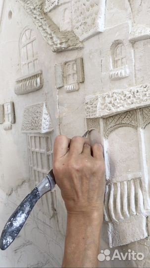 Барельеф и роспись