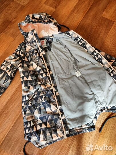 Куртка демисезонная на девочку 158