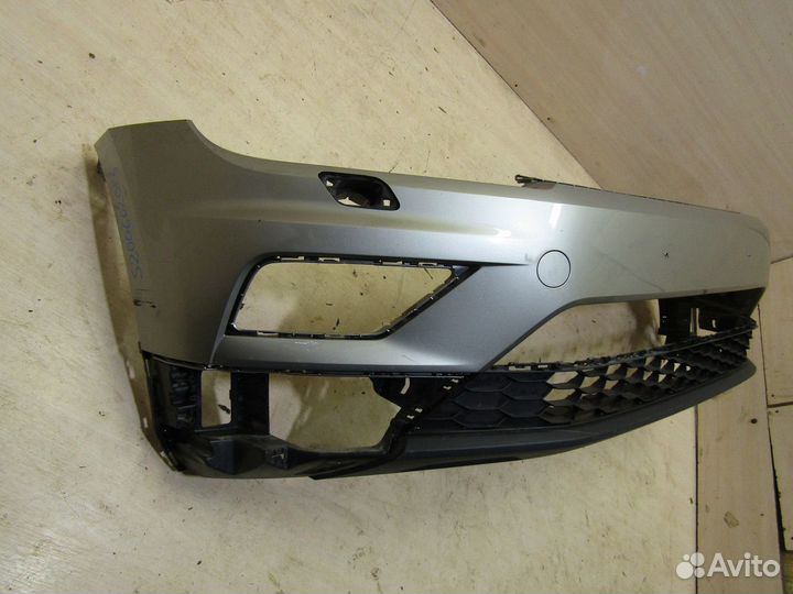 Бампер передний Volkswagen Tiguan