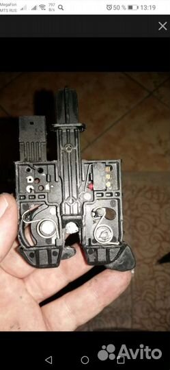 Микрик концевик замка багажника VAG