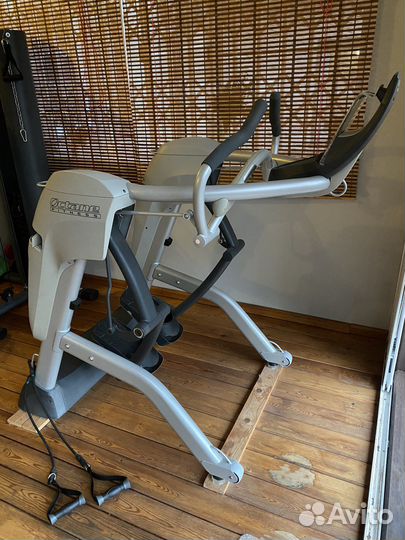 Эллиптический тренажер octane Fitness