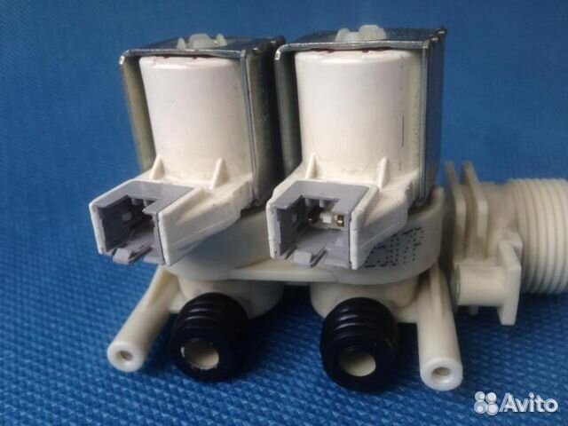 Запчасти для стиральных машин на фото не все