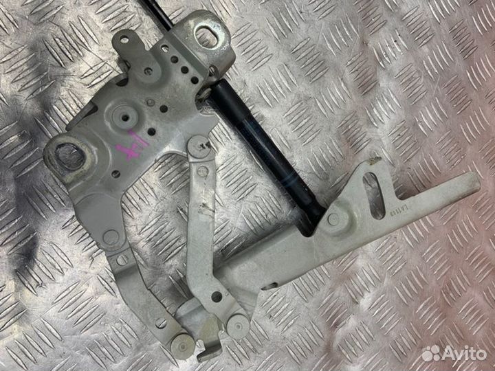 Петля капота Bmw 3 F30