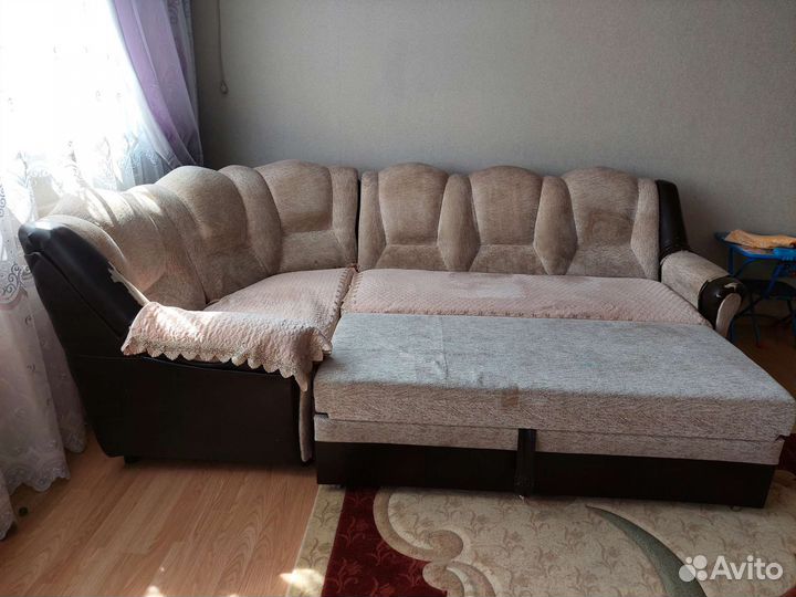 Угловой диван бу