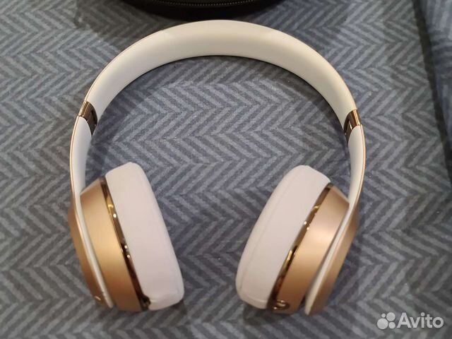 Беспроводные наушники beats solo3 wireless