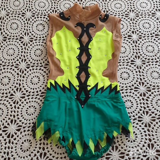 Купальник для художественной гимнастики