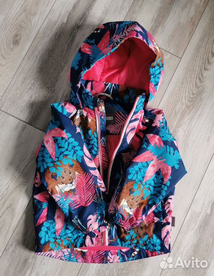 Демисезонный костюм для девочки 92