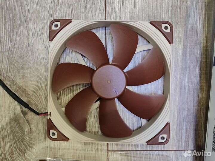 Вентилятор Noctua NF-A14 FLX 140x140 mm 3 pin
