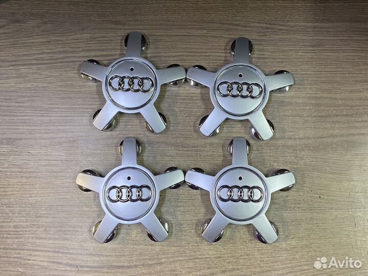 Заглушки Audi 4F0601165N