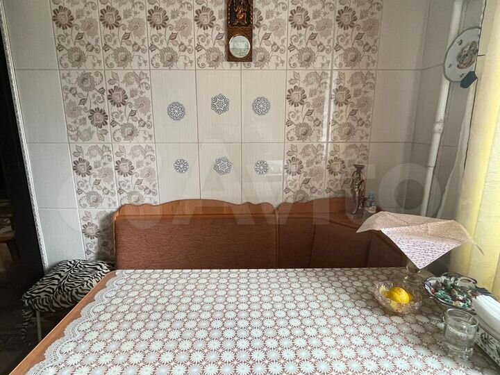 3-к. квартира, 57 м², 4/4 эт.