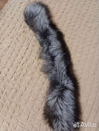 Меховой воротник чернобурка