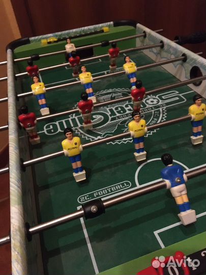 Напольный (настольный) футбол
