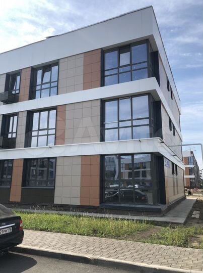 1-к. квартира, 46,8 м², 1/3 эт.