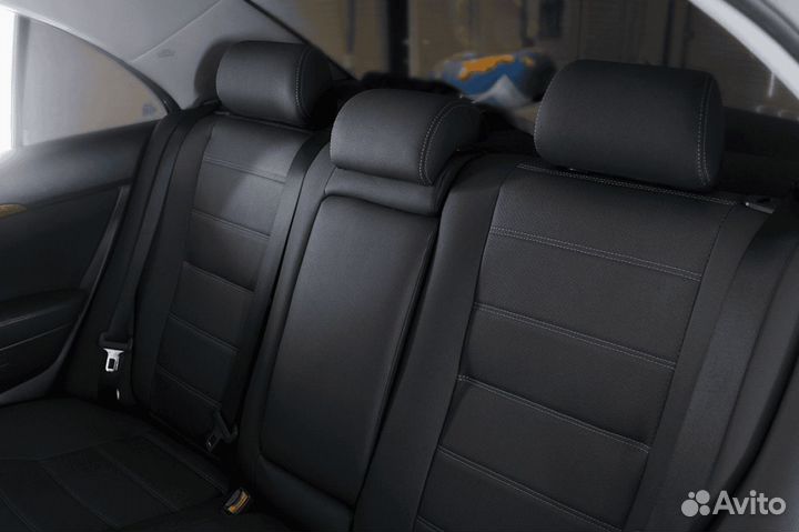 Чехлы на Toyota Avensis 2