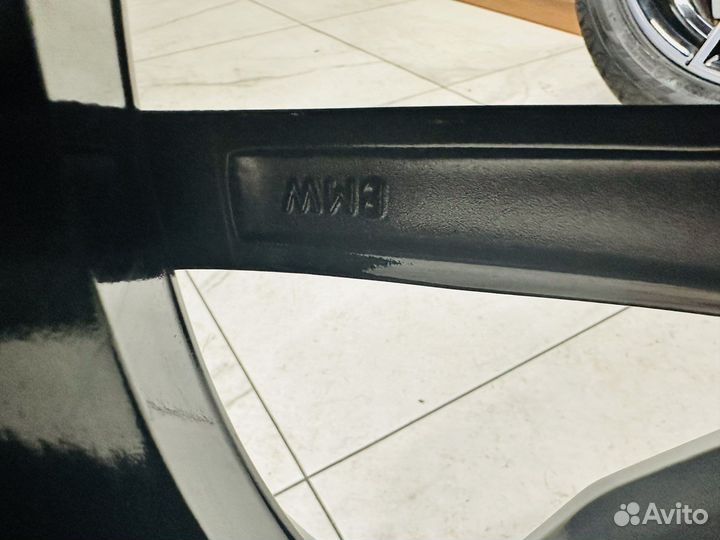 R19 Yokohama Ice Guard IG60 225/40, PCD 5x112 DIA 66.6