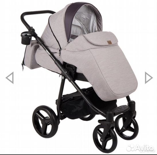 Прогулочная коляска adamex