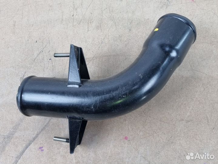 Mitsubishi L200 06-15 воздуховод интеркулера новый