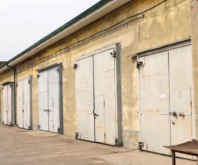 Склад, 700 м²