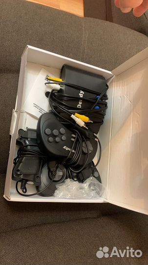 Игровая видеоприставка dendy 8 -Бит