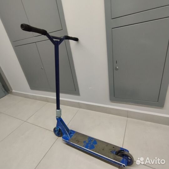 Трюковой самокат кастом+ детали в подарок