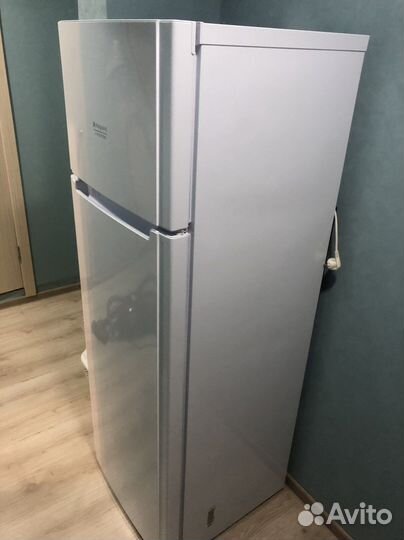Холодильник hotpoint ariston ed1612 бу