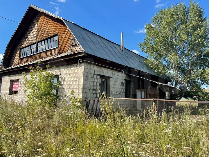 Дом 300 м² на участке 23 сот.