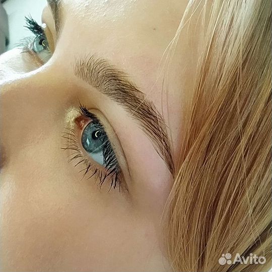 Коррекция и окрашивание бровей