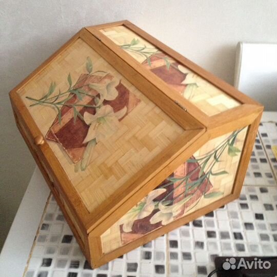 Хлебница деревянная