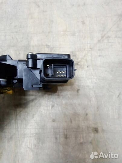 Мотор стеклоподъемника передний левый от Renault