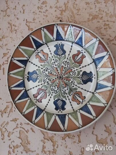 Настенная тарелка