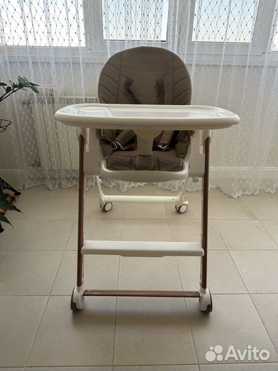 Стульчик для кормления happy baby berny v2