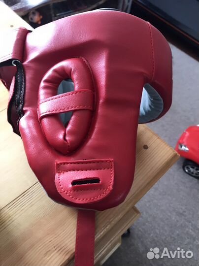 Боксерский шлем everlast