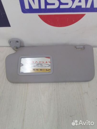 Козырек солнцезащитный Kia RIO 2 Лев